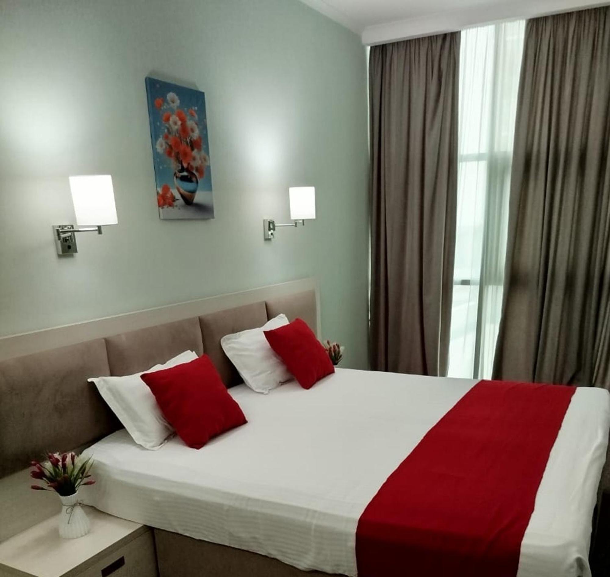 Green Tower Hotel Tbilisi ภายนอก รูปภาพ