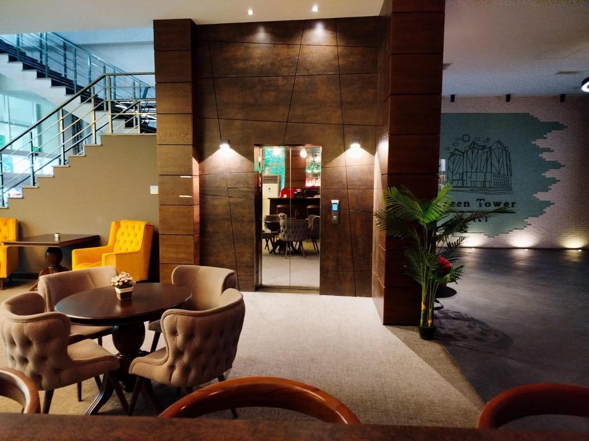 Green Tower Hotel Tbilisi ภายนอก รูปภาพ
