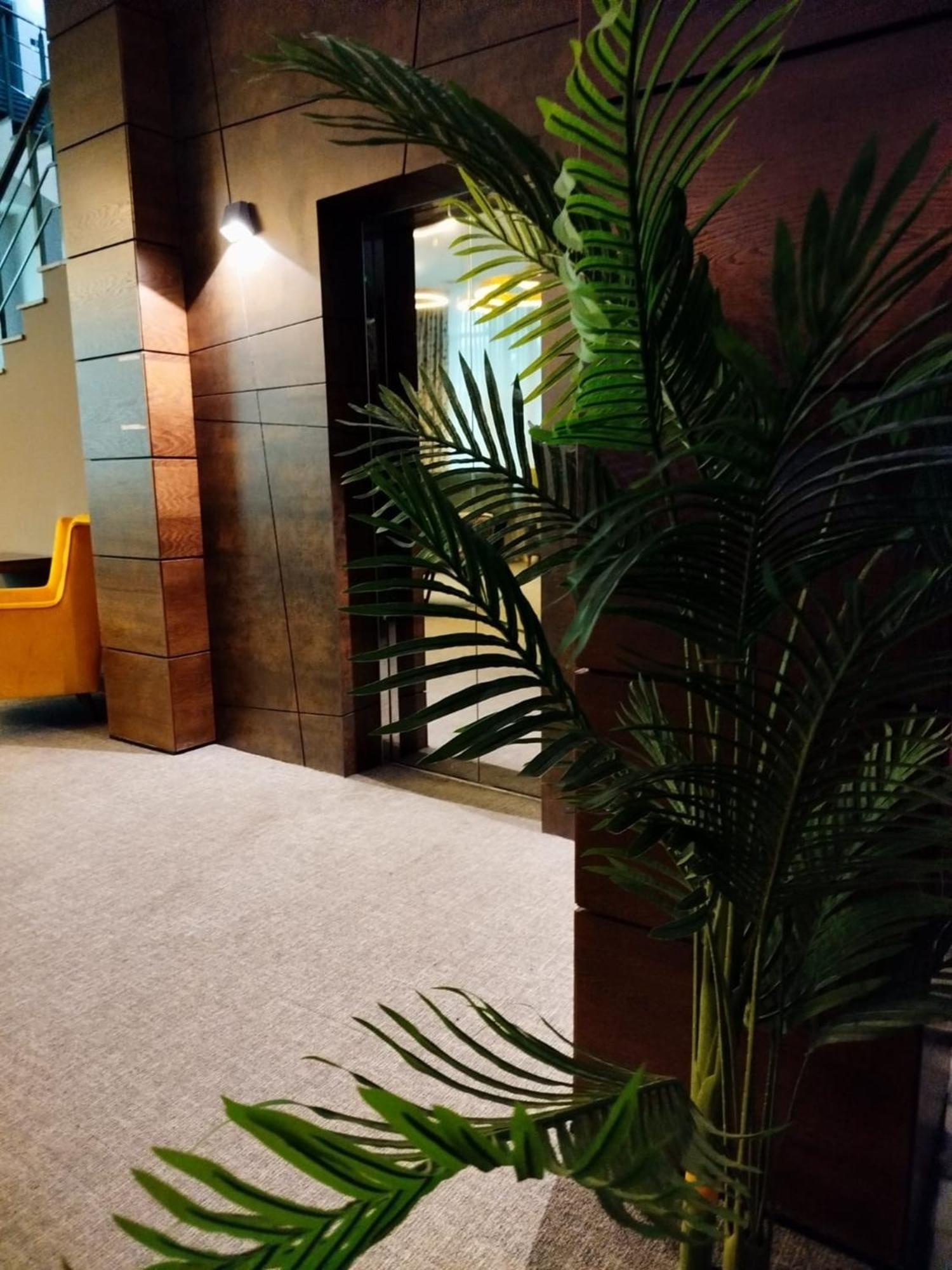 Green Tower Hotel Tbilisi ภายนอก รูปภาพ